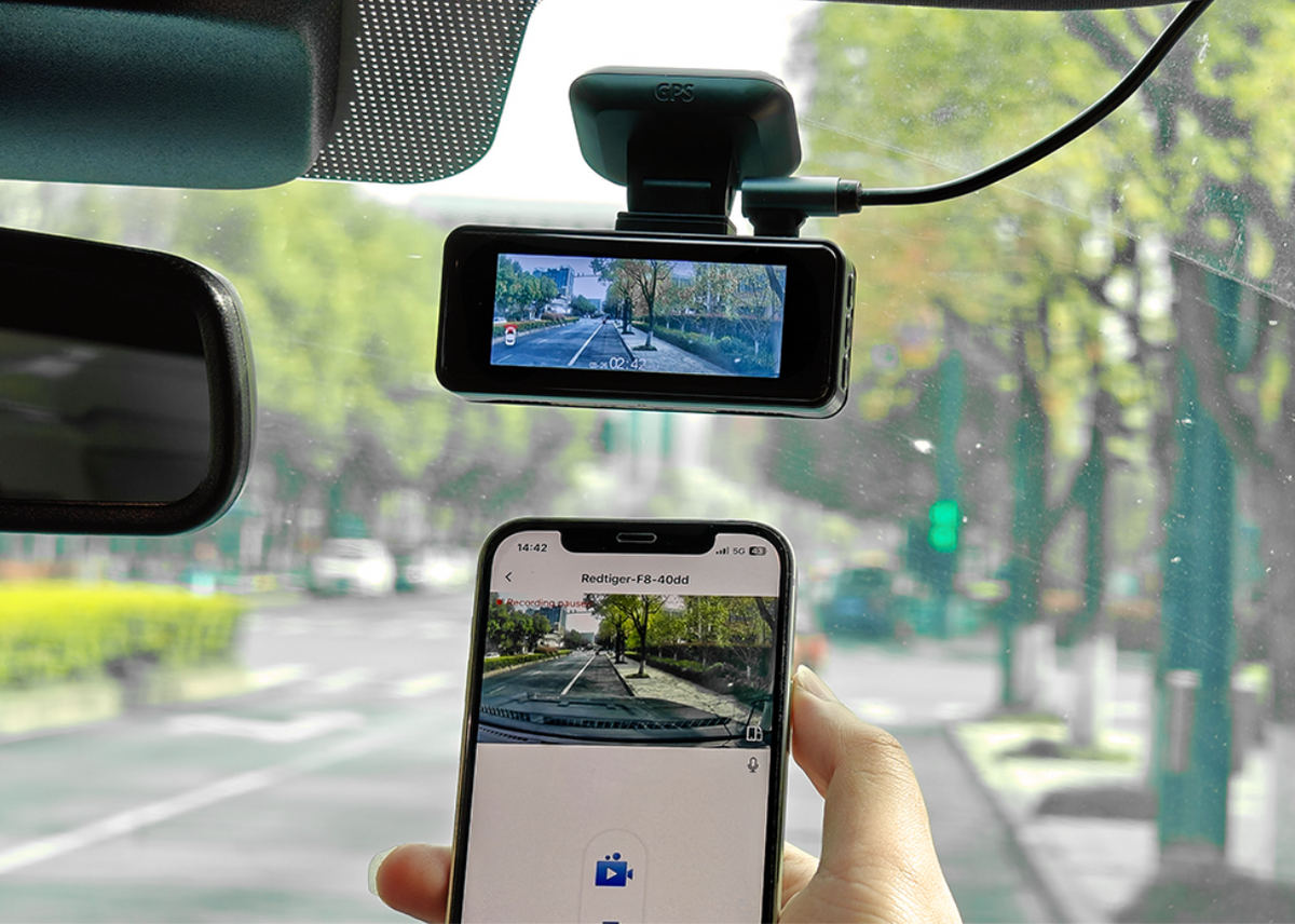 How to connect your phone to a dash cam